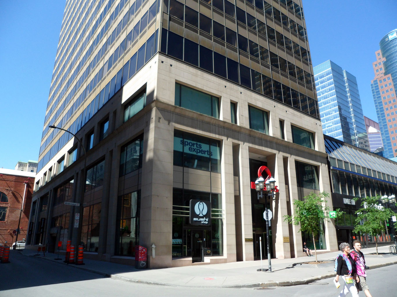 Regus - 1200 McGill College